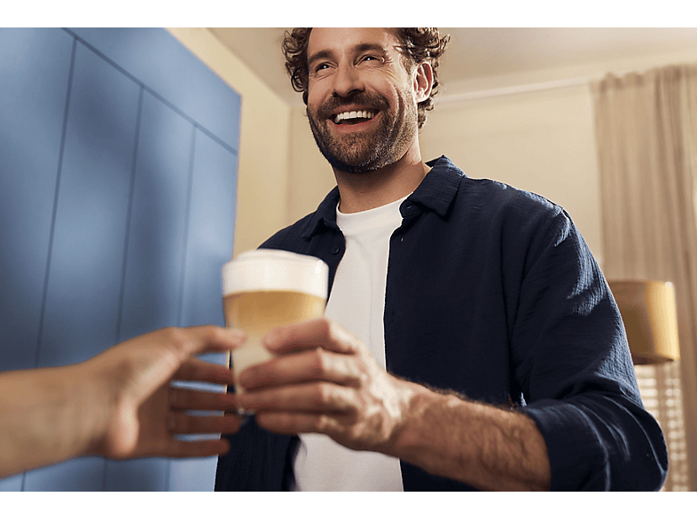 Cafetera superautomática - Philips 3300 Series EP3321/40, Tecnología AquaClean, 2 tazas, Presión Máx. 15 bar, Deposito de agua 1.8 l, 1500 W, Negro