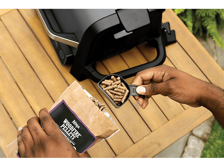 Grill - Ninja Woodfire OG701EU, 2400 W, Para exteriores, 7 funciones de cocción, Barbacoa eléctrica, Negro
