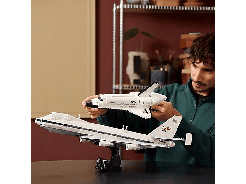 Juego de construcción - LEGO Shuttle Carrier Aircraft, edad recomendada: 18 año(s), 1 piezas